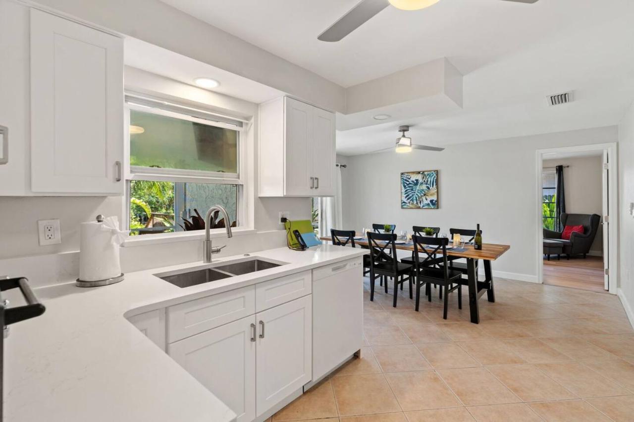 Boaters Bayshore Bungalow North North Naples Extérieur photo
